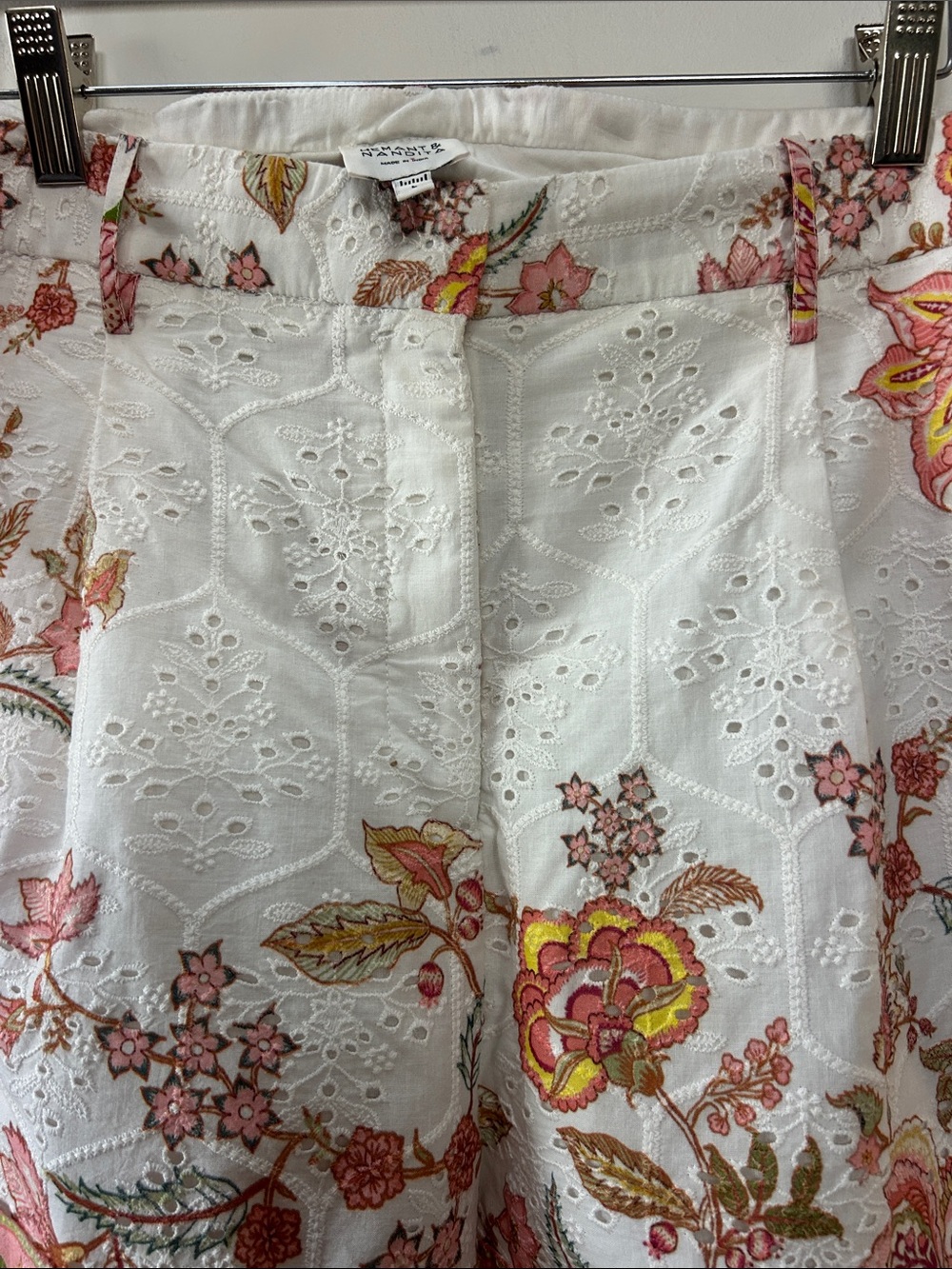 Hemant & Nandita white floral eyelet belted shorts - Picture 3 of 11